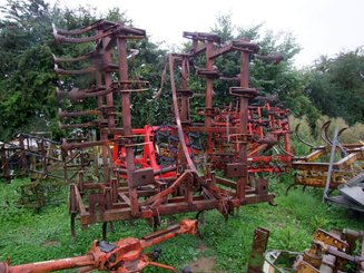Déchaumeur International Scalpeur 6m - 2