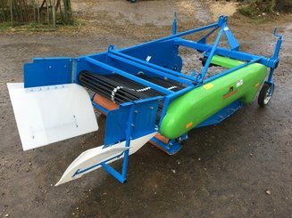 Arracheuse Krukowiak Saturn Z653/1 - 1m50 - 1 tapis - 2