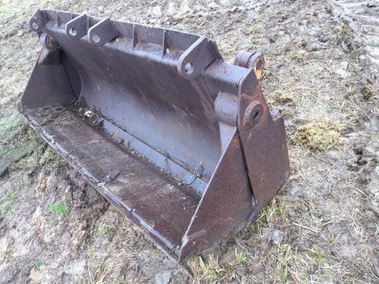 Godet 4 en 1 NC Manitou - 1
