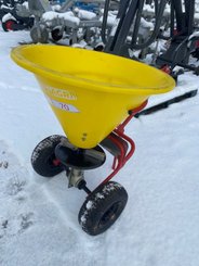 Distributeur d'engrais COSMO C.S70 - 2