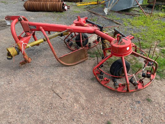 Faneur andaineur Kverneland Haybob 300 - 1
