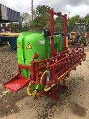 Pulvérisateur porté NC 800L - 15M - relevage hydro - 2