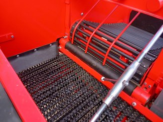 Arracheuse de pommes de terre Unia Bolko - 12