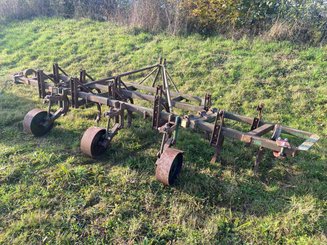 Déchaumeur John Deere Frontal 4.0m - 2