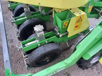 Planteuse HORTECH Repiqueuse mini mottes - Practica Duo 3 - 8