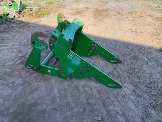 Relevage avant Laforge John Deere - 2