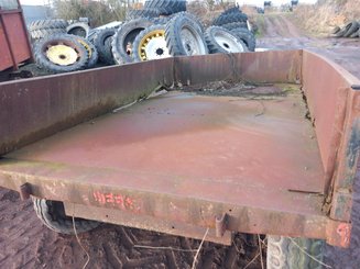 Benne agricole Massey Ferguson Basculante - 1