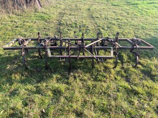 Déchaumeur John Deere Frontal 4.0m - 4