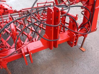 Herse plate Wilder 4.0m à terrage forcé hydraulique - 9