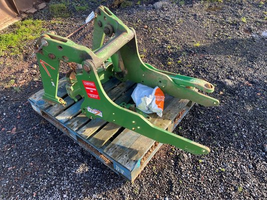 Relevage avant ZUIDBERG 2.8T - JOHN DEERE série 6020 (6 cyl.) - 1