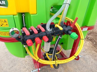 Pulvérisateur porté NC 600L - 12M - relevage treuil - 4