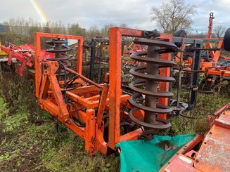 Tasse-avant Farm-Force Rouleaux spires - 1