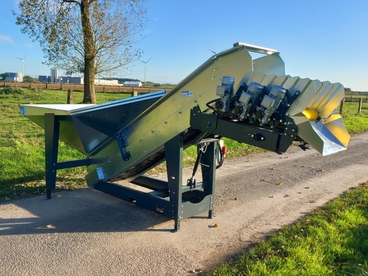 Trémie - pommes de terre Agri System Trémie élévatrice IS65 avec déterreur à écartement variable 6 rouleaux PU - 1