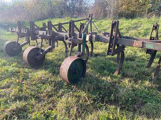 Déchaumeur John Deere Frontal 4.0m - 3