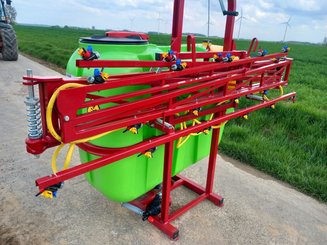 Pulvérisateur porté NC 600L - 12M - relevage treuil - 10