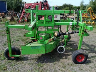Effeuilleuse - maraichage Jones À oignons pour planches en voie d'1m80 - 1