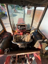 Tracteur agricole International Harvester 845 - 5