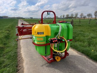 Pulvérisateur porté NC 600L - 12M - relevage treuil - 7