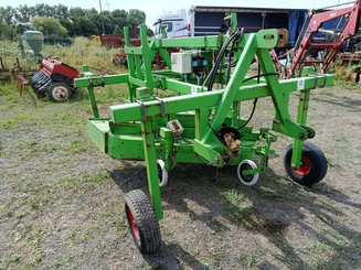 Effeuilleuse - maraichage Jones À oignons pour planches en voie d'1m80 - 4