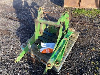 Relevage avant ZUIDBERG 2.8T - JOHN DEERE série 6020 (6 cyl.) - 1