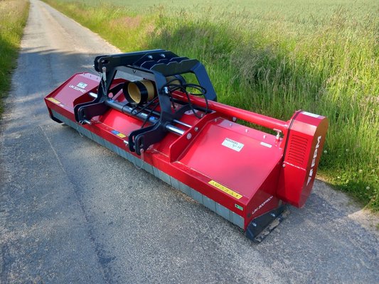 Broyeur pailles Fpm Agromehanika Doo Broyeur avant/arrière 300 pro+ - 1