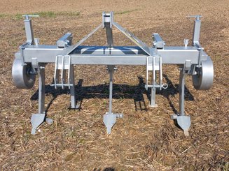 Décompacteur NC Sous-soleur 3 dents à 90cm BM - 1