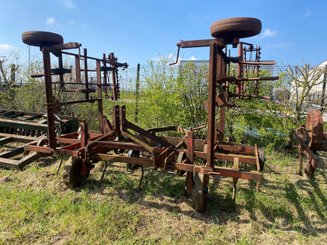 Vibroculteur Massey Ferguson MF 39 - 1