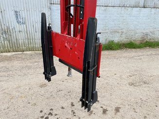 Fourche à palette NC Mat élévateur 3pts MC 700kg / 2.40m - 6