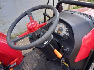 Tracteur agricole Yanmar YM347A - 1