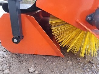Balayeuse NC 2.40m 3pts MT avec collecteur - 3