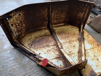 Pièce tracteur Ford  ailes 2000 3000 4000 5000 - 4
