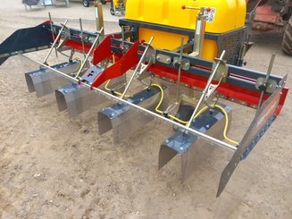 Pulvérisateur - autre NC Inter-rangs 4 x 75 FR avec cuve 800L - 2