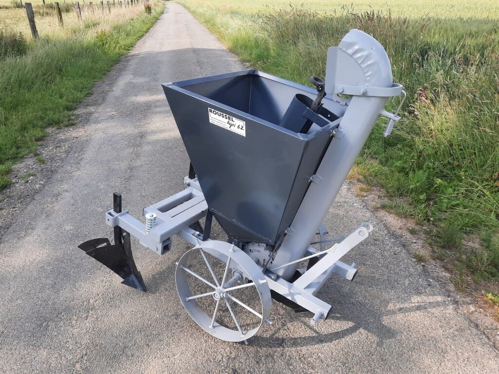 Planteuse de pommes de terre Agri System mini-tubercules à courroies OL 3  rangs - voie 1.80m - billon à vendre sur Roussel Agri 62