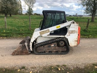 Mini chargeuse sur chenilles Bobcat T140 - 1