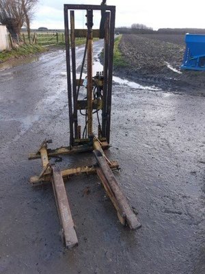 Lève palette Cooper À mât hydraulique - 1