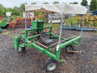 Tracteur enjambeur NC BUG 20 - 1