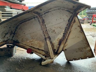Pièce tracteur Ford  ailes 2000 3000 4000 5000 - 1