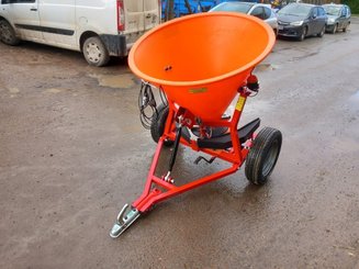 Saleuse de voirie NC Trainée DXW 300 - 1