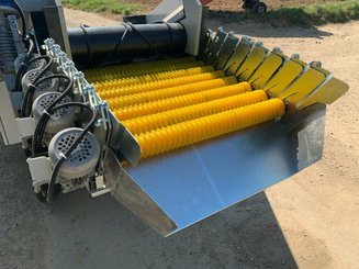 Trémie Agri System De réception benne GM80 + déterreur 8 rouleaux PU à écartement réglable - 4