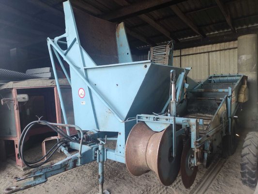 Arracheuse de pommes de terre Bolko Z643 - 1