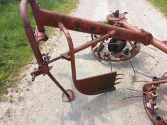 Faneur andaineur Strella PZ sweegers haybob - 2