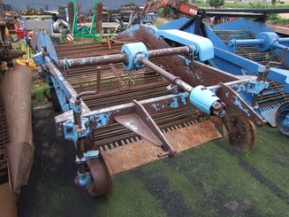 Arracheuse de pommes de terre Ransomes Aligneuse 2 rangs 1m35 - 1