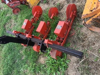 Semoir maraîcher Stanhay Webb Robin 840 - 1