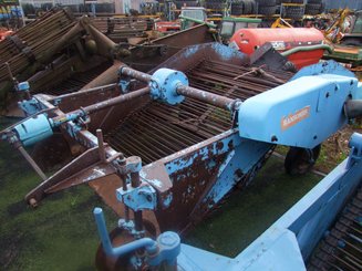 Arracheuse de pommes de terre Ransomes Aligneuse 2 rangs 1m35 - 1
