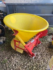 Saleuse de voirie NC 200 JM portée - 1